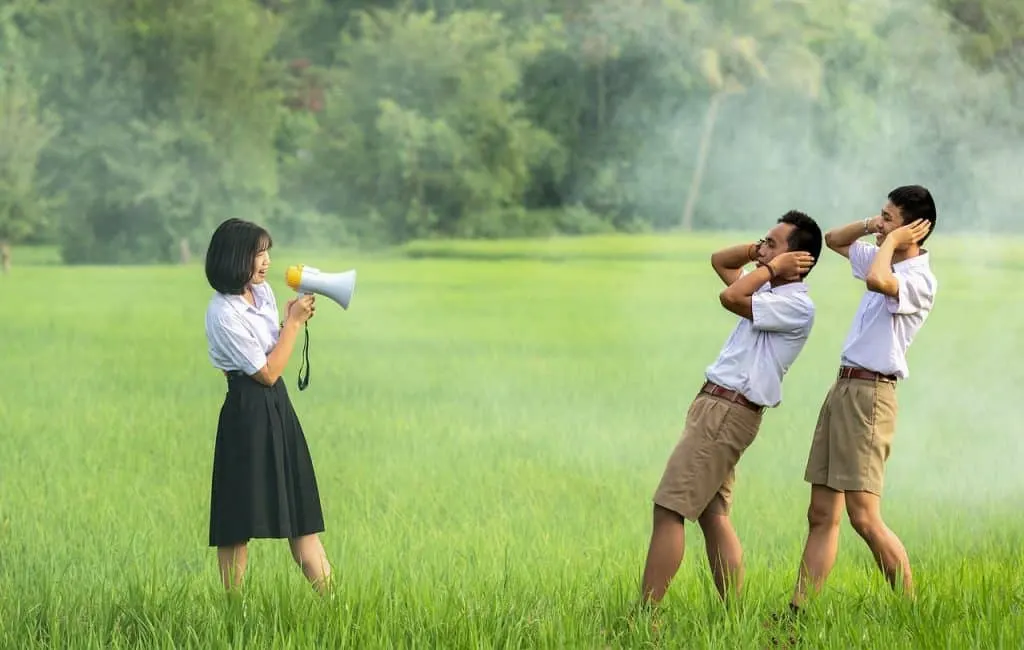 découvrez le monde fascinant du bruit avec nos articles sur ses effets, ses causes et comment il influence notre quotidien. explorez les différentes perceptions du son et apprenez à mieux gérer le bruit dans votre environnement.