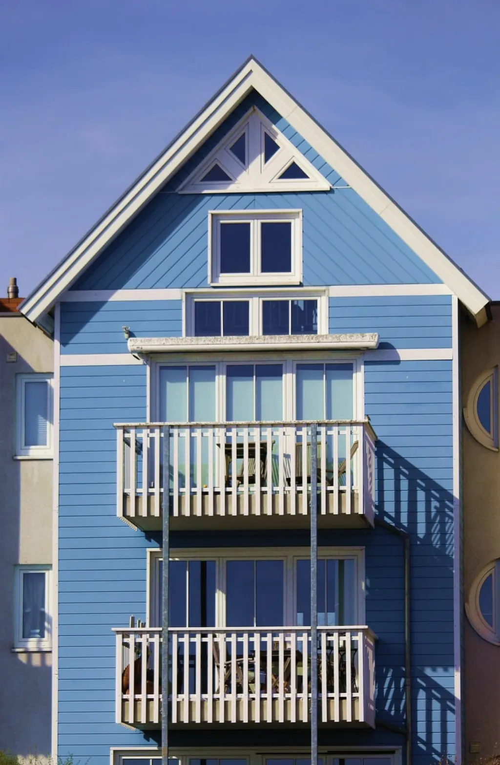 découvrez nos balcons préfabriqués, alliant esthétique et praticité. idéaux pour tous types de bâtiments, ils offrent une installation rapide et efficace, tout en garantissant durabilité et résistance aux intempéries.