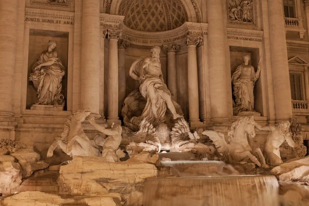 découvrez l'époque fascinante de la renaissance, une période de renouveau artistique, culturel et intellectuel qui a profondément influencé l'europe. explorez les réalisations des grands maîtres comme léonard de vinci et michel-ange, ainsi que les innovations qui ont marqué cette ère de créativité et de découverte.