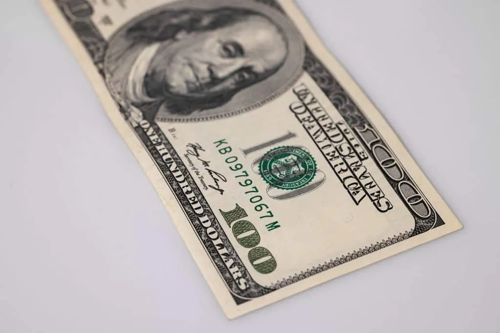 découvrez l'importance de la transparence salariale, un enjeu crucial pour la justice économique et l'égalité des sexes au travail. apprenez comment cette pratique favorise un climat de confiance en entreprise et contribue à réduire les écarts de rémunération.