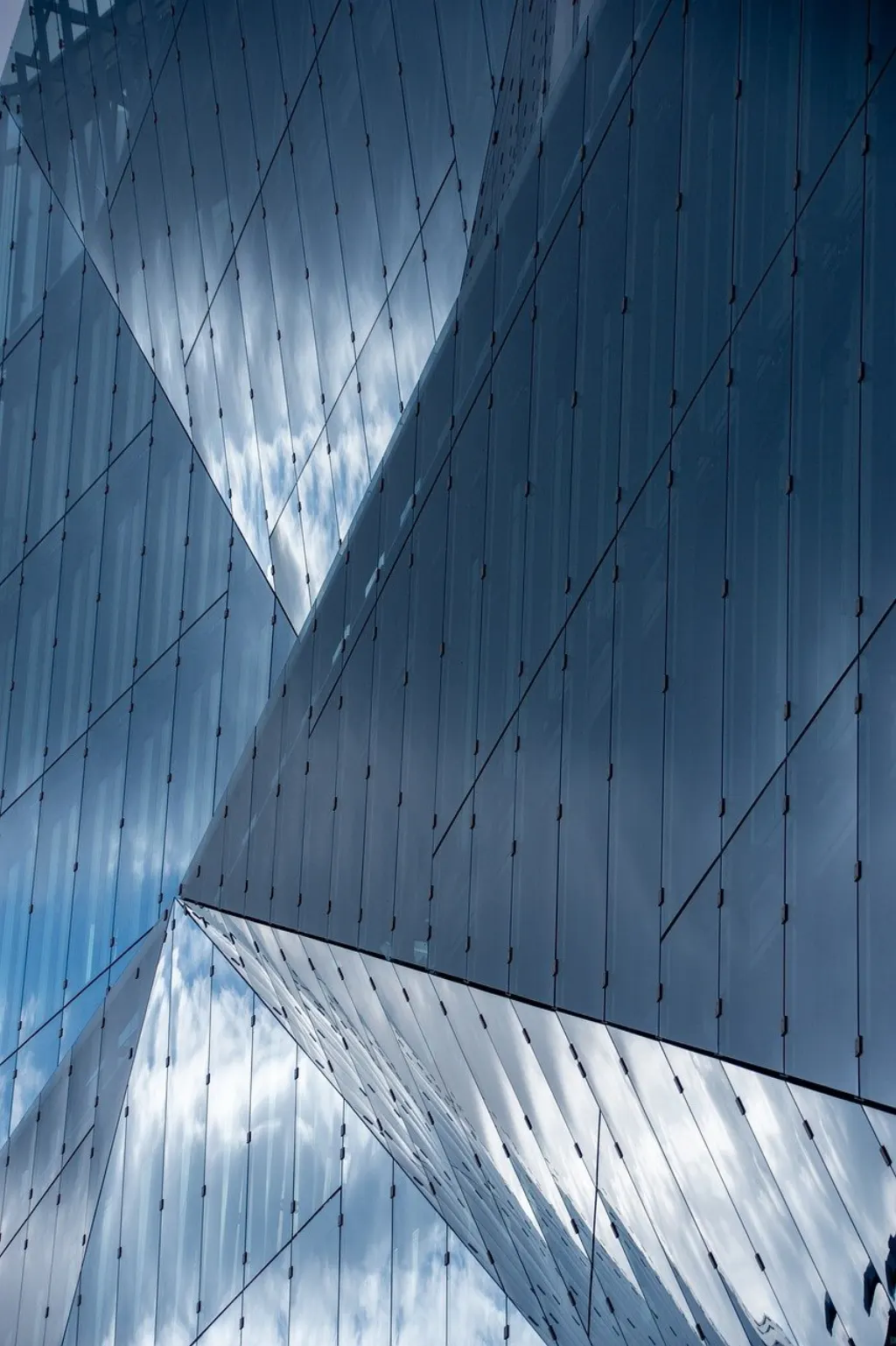 découvrez comment l'innovation transforme notre quotidien, propulse les entreprises vers de nouveaux sommets et façonne l'avenir. explorez les dernières tendances et technologies qui redéfinissent notre monde.