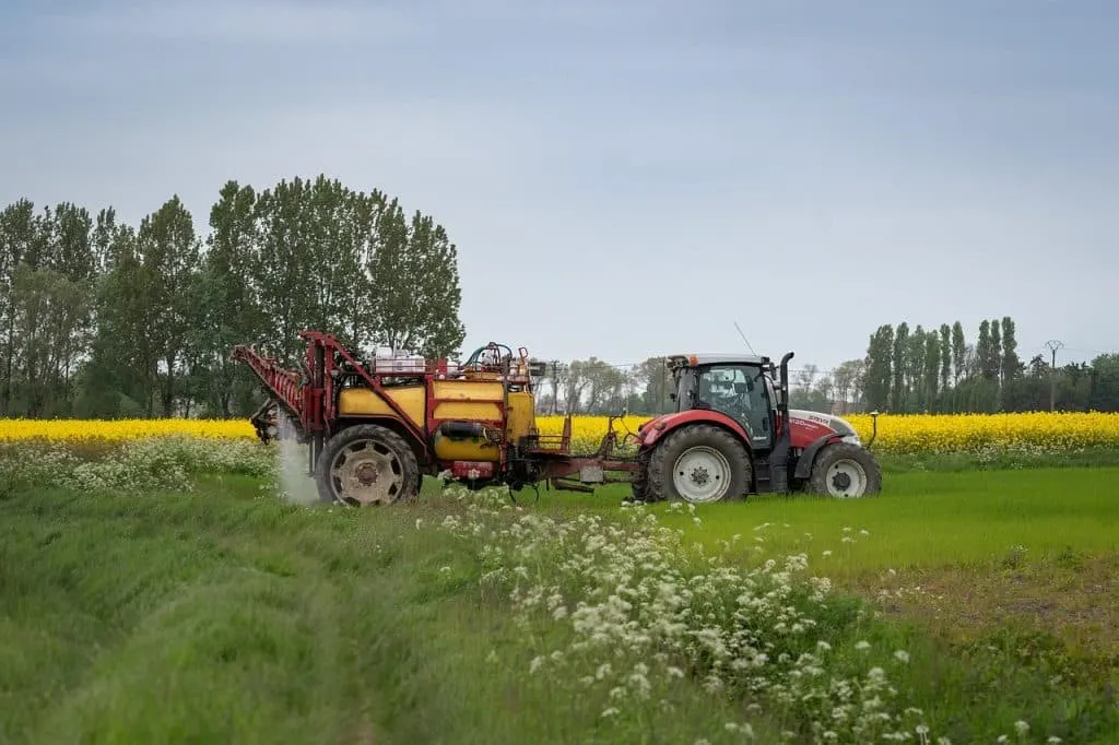 découvrez l'univers passionnant de l'agriculture, son importance pour notre alimentation et l'environnement, ainsi que les innovations technologiques qui façonnent ce secteur vital pour l'avenir.
