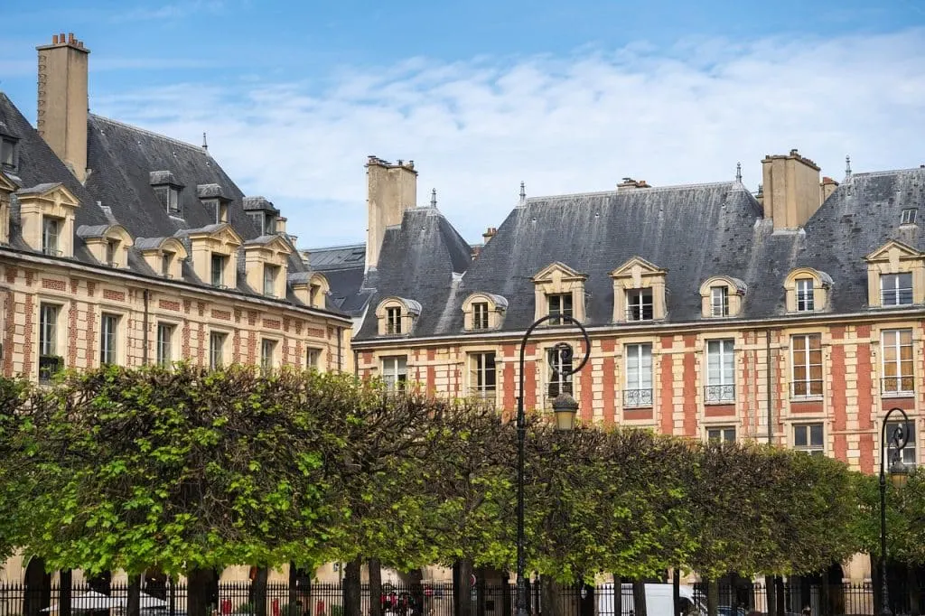 découvrez la city university of paris, une université internationale offrant des programmes innovants, un enseignement d’excellence, et un campus dynamique au cœur de paris.