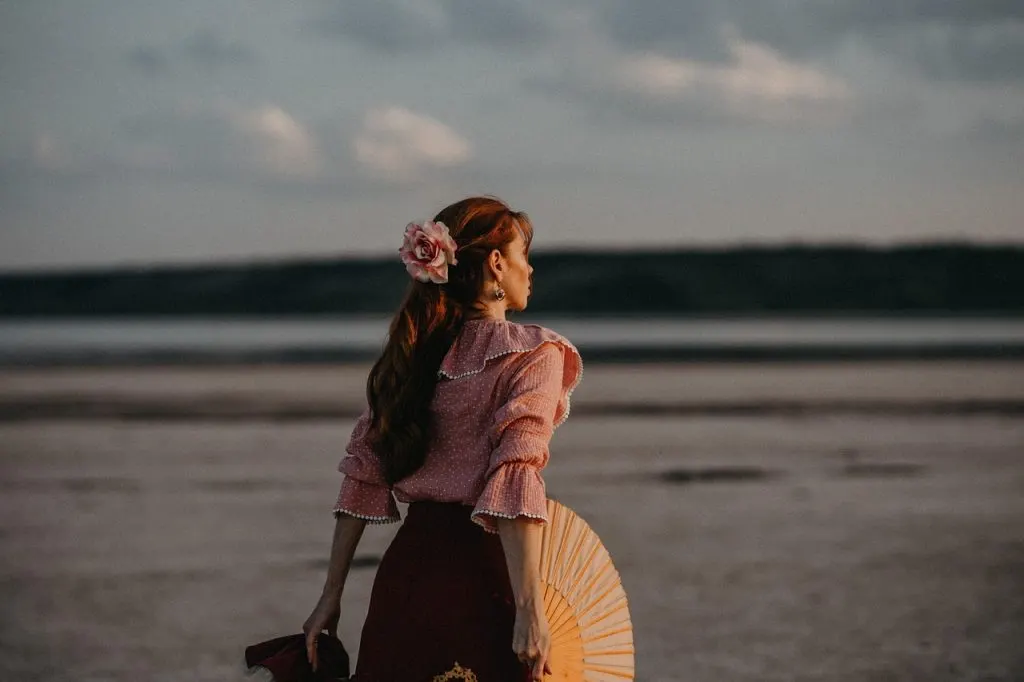 découvrez l'art de la danse, une expression corporelle rythmée qui allie passion, technique et créativité pour tous les âges et styles.