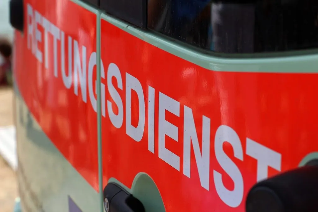 détection sonore d'urgence : système intelligent pour identifier rapidement les sons critiques et assurer une intervention rapide.