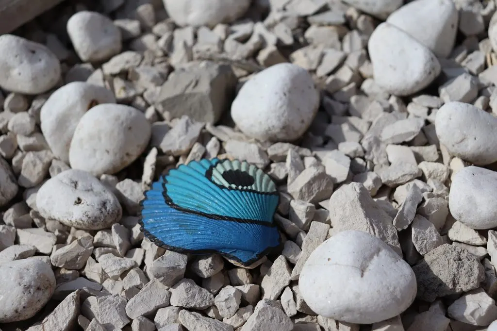découvrez l'upcycling, une méthode écologique et créative de transformation des déchets en objets uniques et utiles, alliant durabilité et innovation.