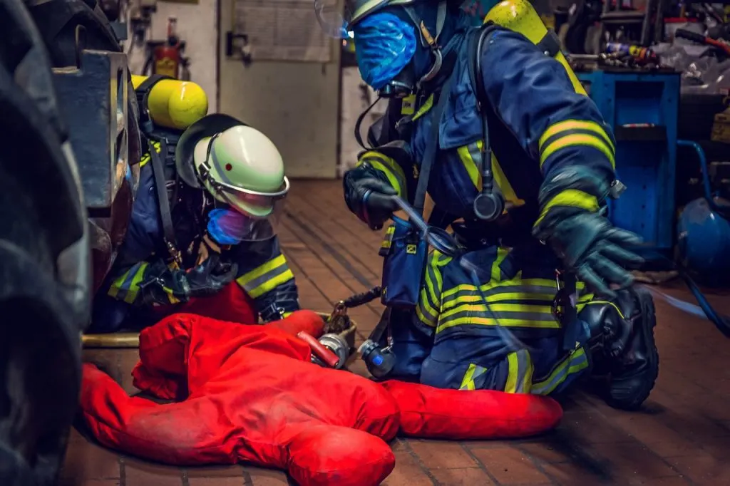 découvrez le rôle essentiel des pompiers volontaires, leur engagement bénévole pour protéger la communauté et sauver des vies.