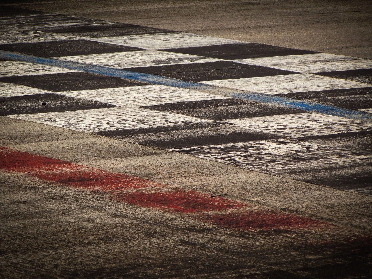 découvrez notre sélection exclusive de finishers, des produits essentiels pour parfaire vos créations. que ce soit pour sublimer vos travaux artistiques ou apporter une touche finale à vos projets, nous avons ce qu'il vous faut. explorez notre gamme pour garantir un rendu impeccable et durable à chaque réalisation.