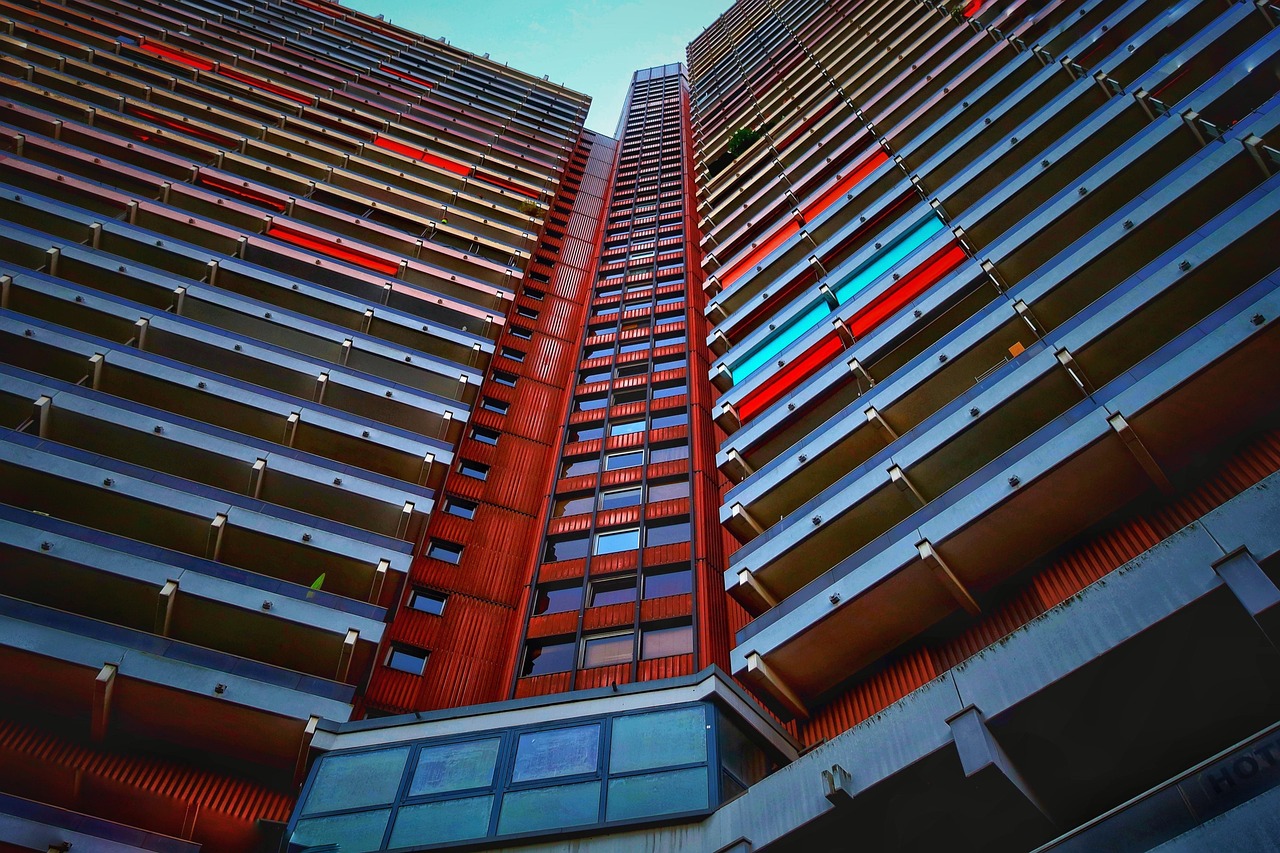 découvrez nos balcons préfabriqués, alliant design moderne et installation rapide. parfaits pour embellir vos espaces extérieurs, ils offrent durabilité et esthétisme sans compromis. transformez votre habitat avec nos solutions personnalisables et de qualité supérieure.