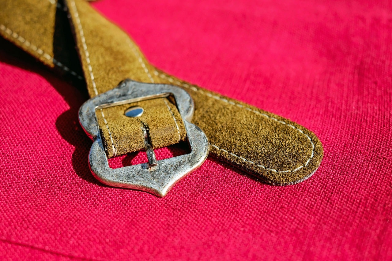 découvrez notre sélection de vêtements adaptatifs, conçus pour allier style et confort. parfaits pour les personnes à mobilité réduite, nos vêtements facilitent l'habillage tout en s'ajustant aux besoins spécifiques de chacun. optez pour l'élégance sans compromis.