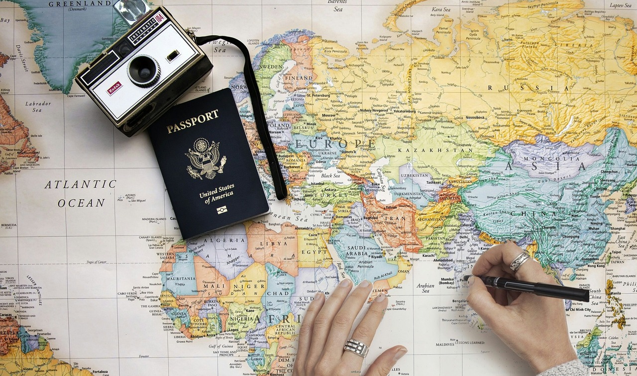 découvrez des visites guidées inoubliables qui vous plongeront au cœur des sites les plus emblématiques. profitez de l'expertise de guides passionnés pour explorer chaque recoin avec authenticité et enthousiasme.