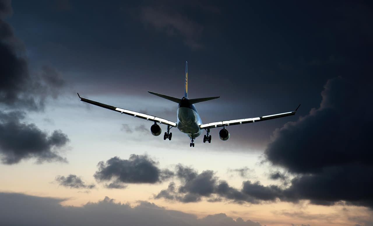 découvrez l'univers fascinant de l'aviation : innovations technologiques, histoire des avions, réglementation aérienne et carrières passionnantes. plongez dans le ciel et explorez tout ce que l'aviation a à offrir.