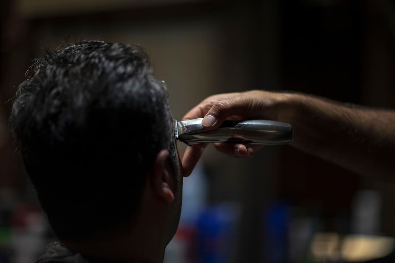 découvrez l'ouverture officielle de notre nouvelle barber company, un espace dédié au style et au soin de la barbe. venez profiter de nos services professionnels et d'une ambiance conviviale.