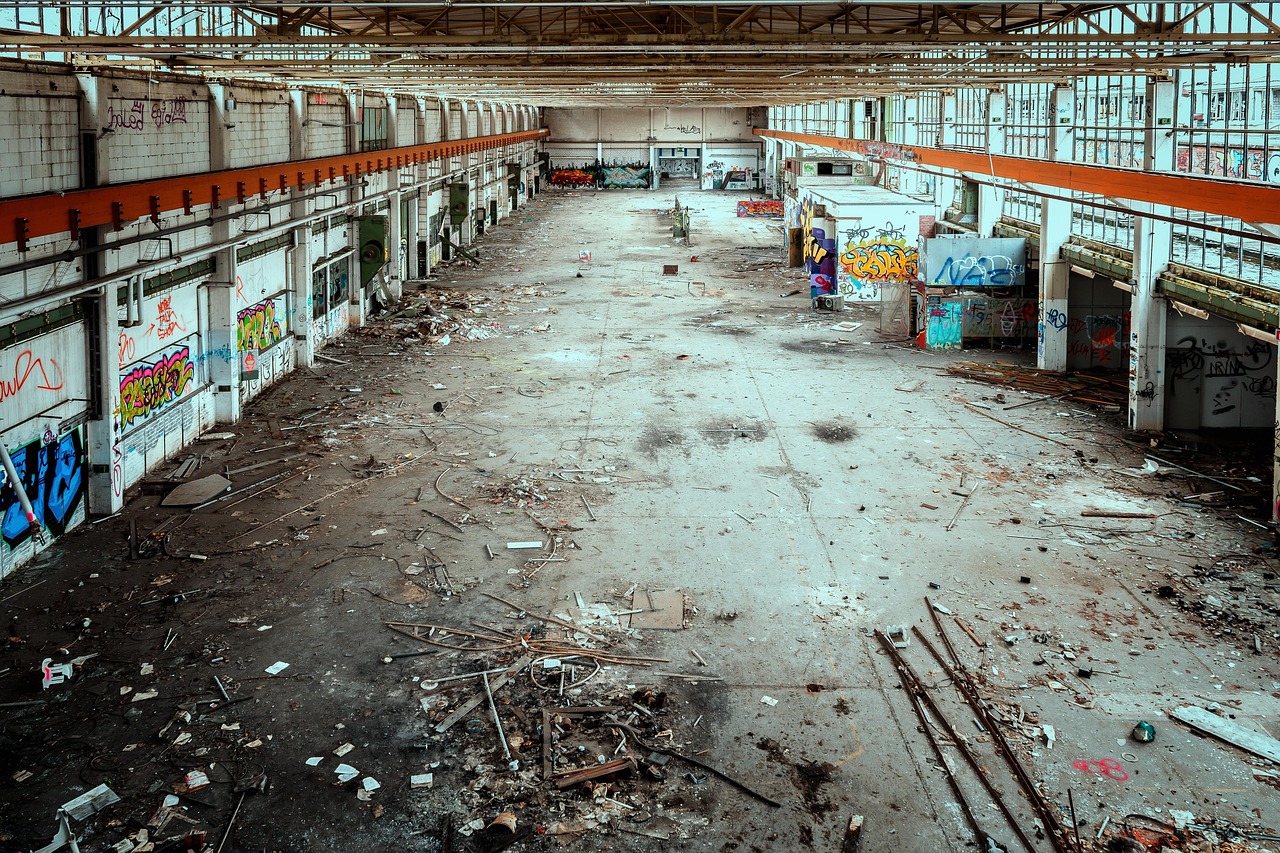 découvrez les dernières avancées et opportunités de l'industrie spatiale, un secteur en pleine expansion dédié à l'exploration, à la technologie et à l'innovation spatiale.