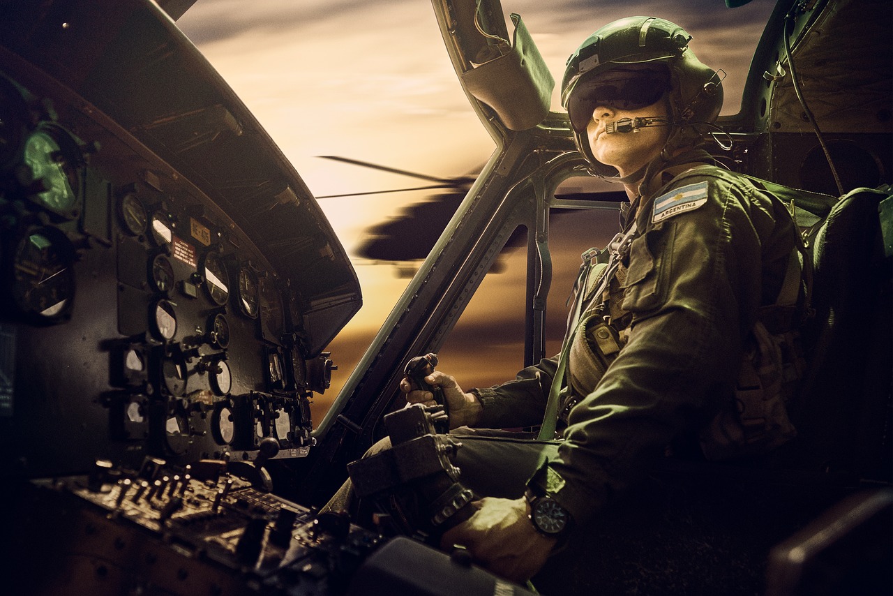 découvrez tout sur les avions de combat : caractéristiques, technologies, et leur rôle dans la défense aérienne moderne.